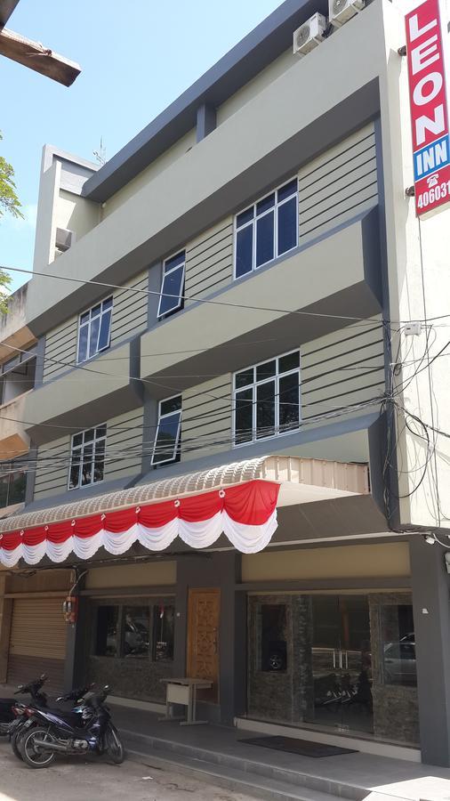 Leon Inn Jodoh Square Batam Bagian luar foto